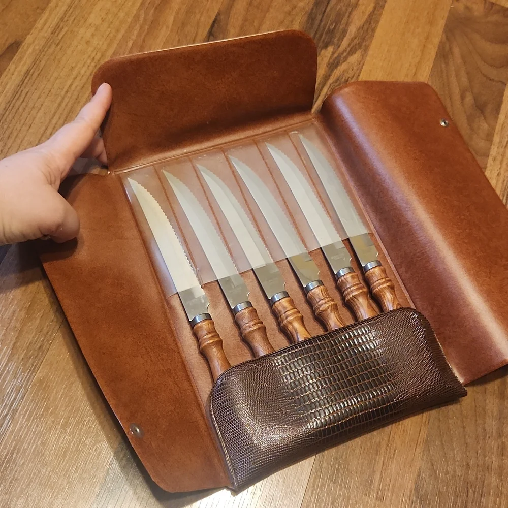 Vintage Wooden Handled Stainless Steel Steak Knives Set of Six In Vinyl Case